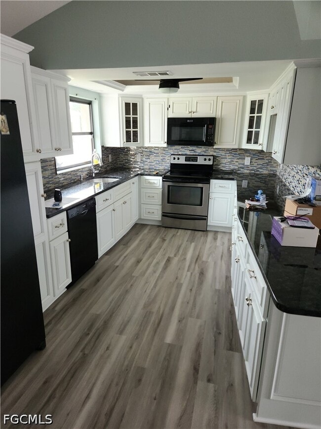 Building Photo - 3025 Magnolia Way
