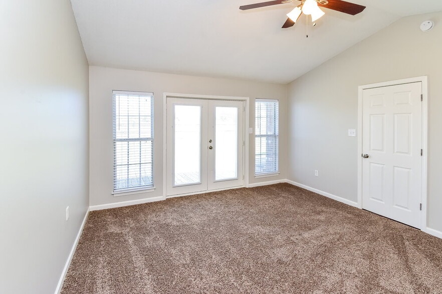 Building Photo - 7805 Jane Ayre Dr