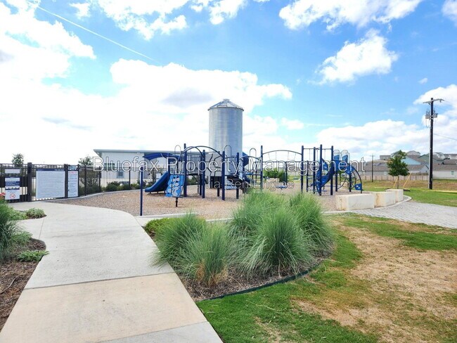 Building Photo - 13907 Sickle Rdg