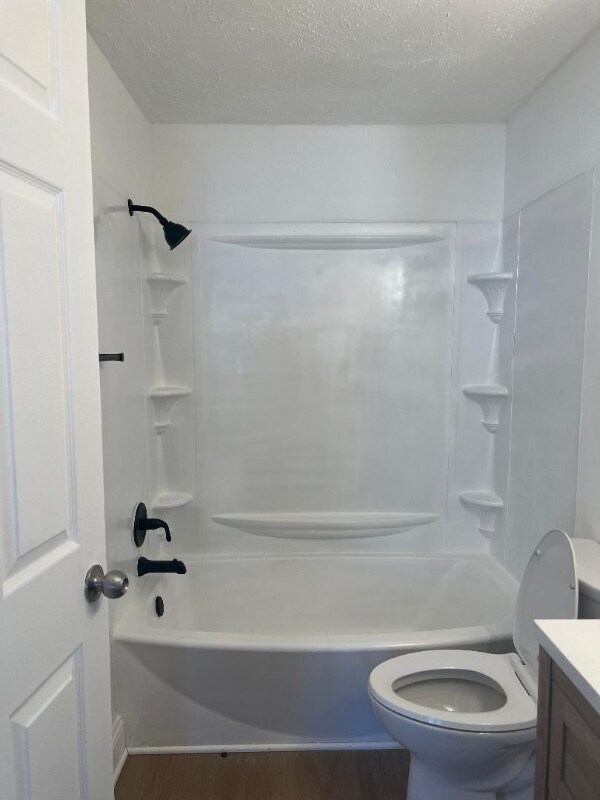 Building Photo - 19804 Larentia Dr