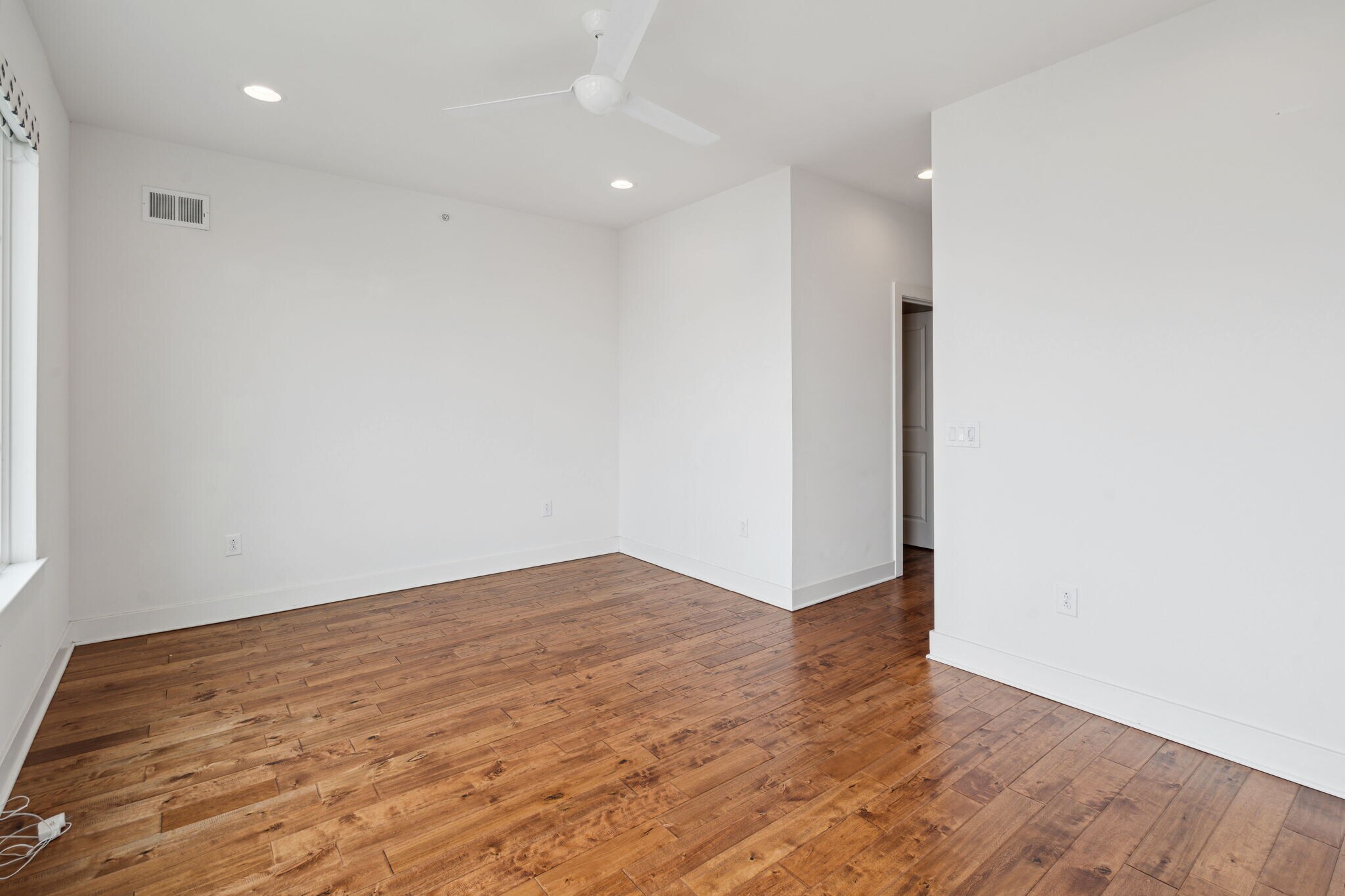 Building Photo - 2318 E Susquehanna Ave