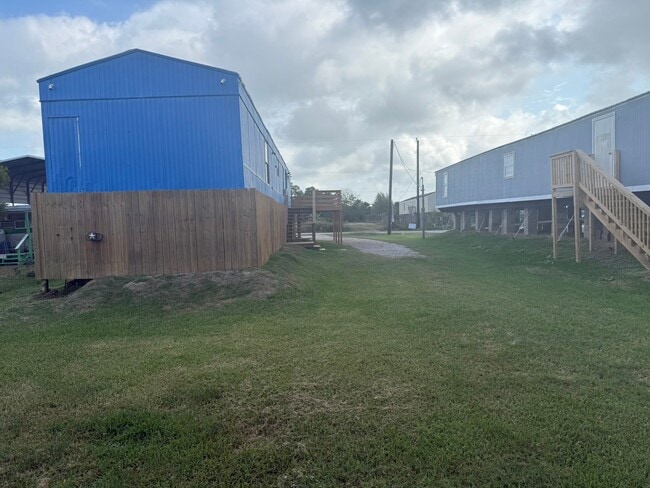 Building Photo - 428 15th St