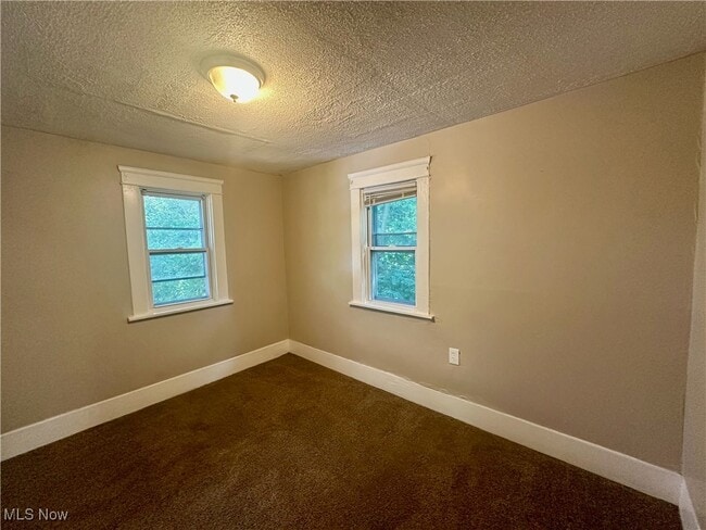 Building Photo - 728 McKinley Ave