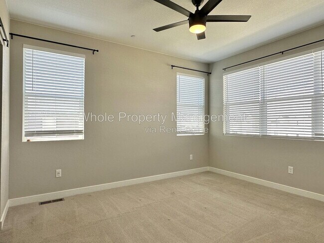 Building Photo - 1580 W 68th Ave