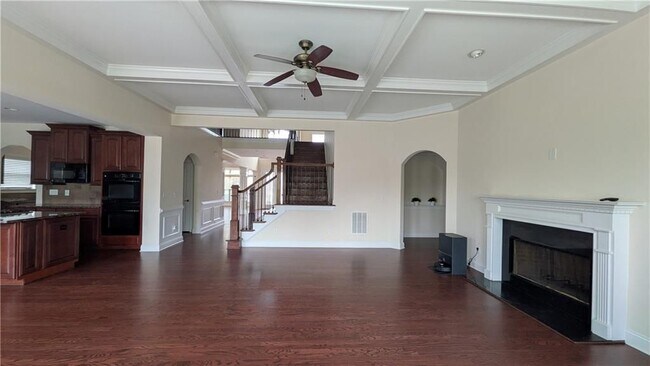 Building Photo - 3784 Courson St