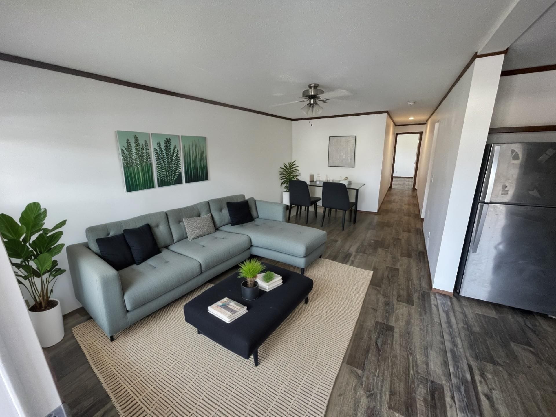 Building Photo - 10 Belmar St