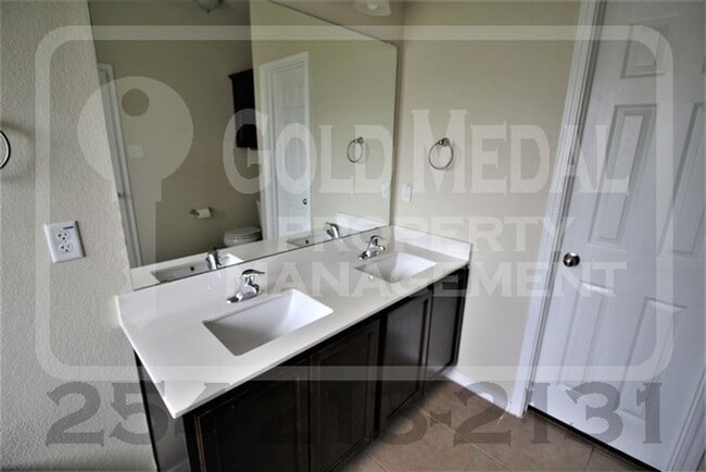 Building Photo - 6409 Cool Creek Dr