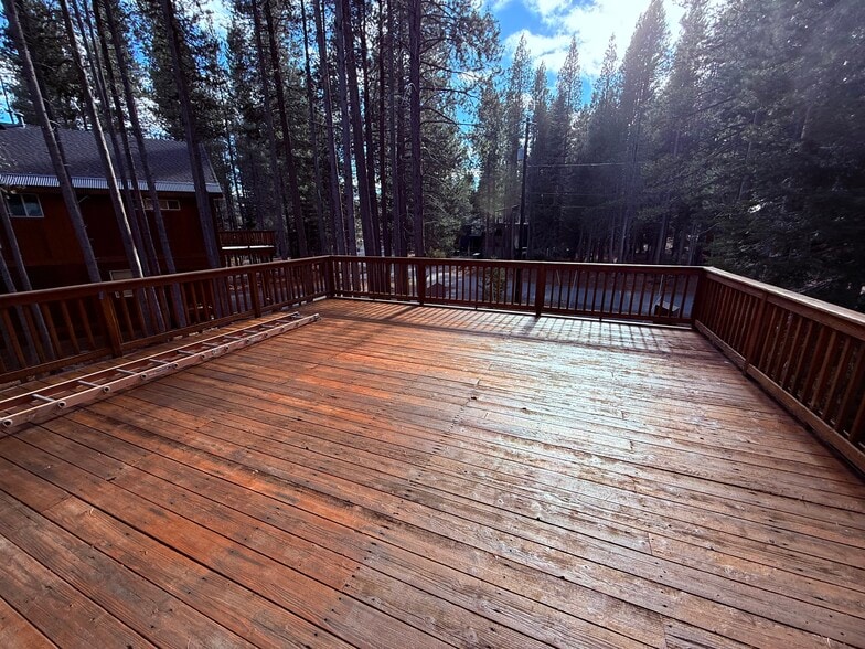 Building Photo - 11750 Chapelle Pl