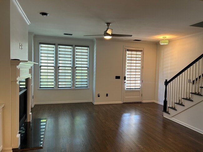 Building Photo - 6214 Carriage Gate Ln