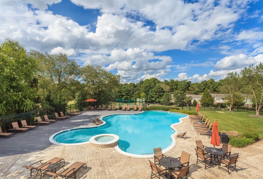 Legacy at Mayland 8800 Queensmere Pl Richmond VA 23294 Apartment Finder