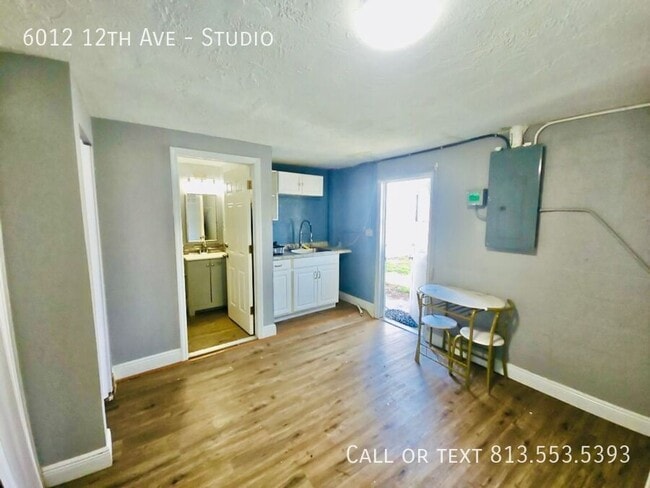 Building Photo - 6012 12th Ave