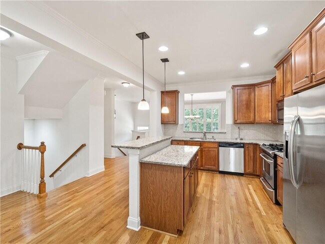 Building Photo - 3154 Chestnut Woods Dr