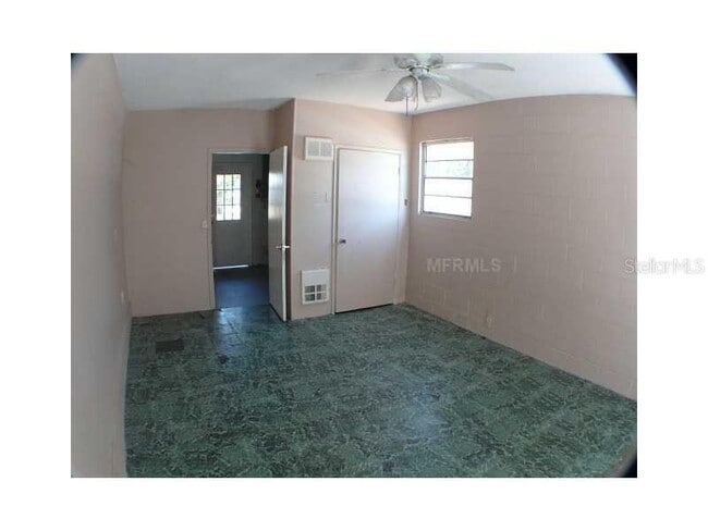 Building Photo - 895 Pasadena Ave