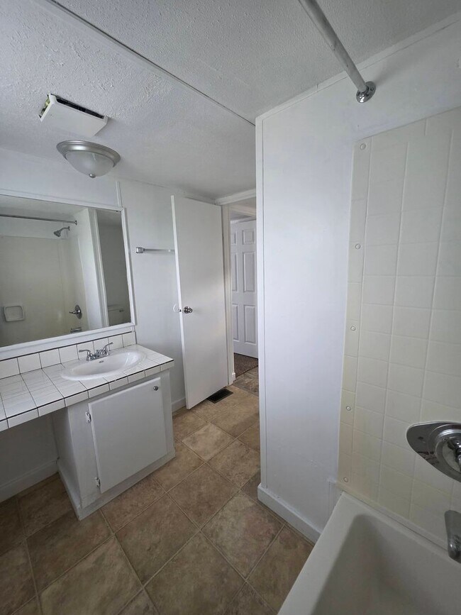 Building Photo - 801 Trollingwood-Hawfields Rd. lot 91