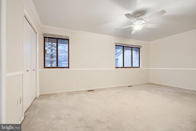 Building Photo - 414 Five Farms Ln