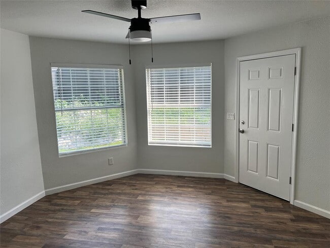 Building Photo - 15431 Stroup Cir