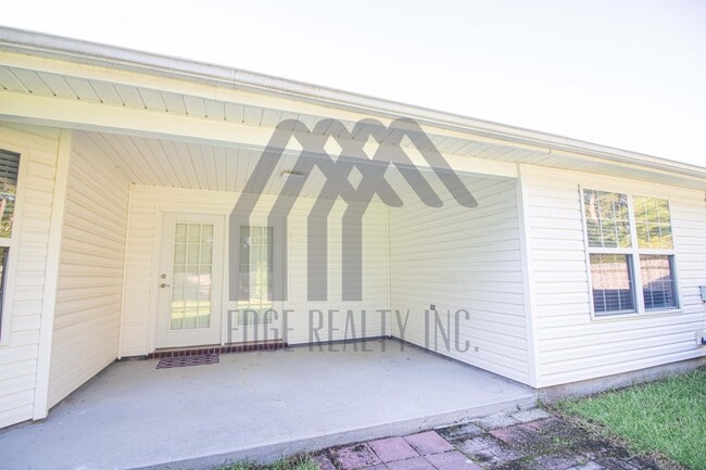 Building Photo - 174 Aquinnah Dr