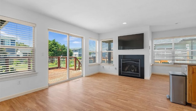 Building Photo - Ocean Park 3 Bedroom 2 bath - Close to beach!