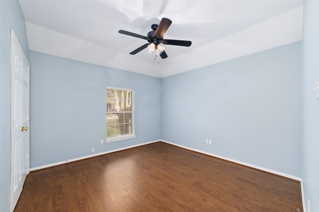 Building Photo - 12215 Salmon Creek