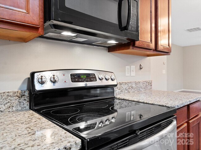 Building Photo - 4008 Chimney Wood Trail
