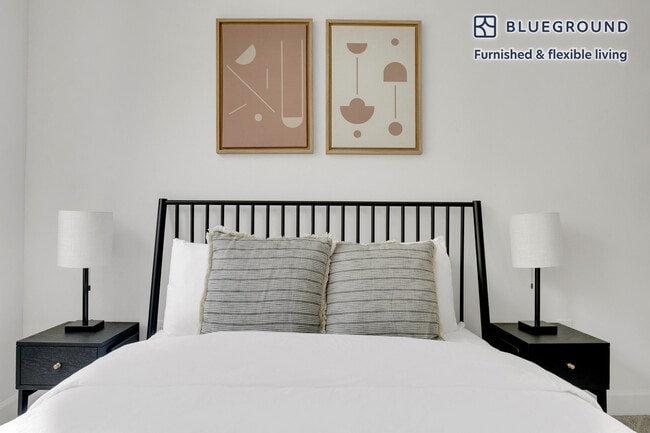 Building Photo - 1401 Art Dilly Dr.