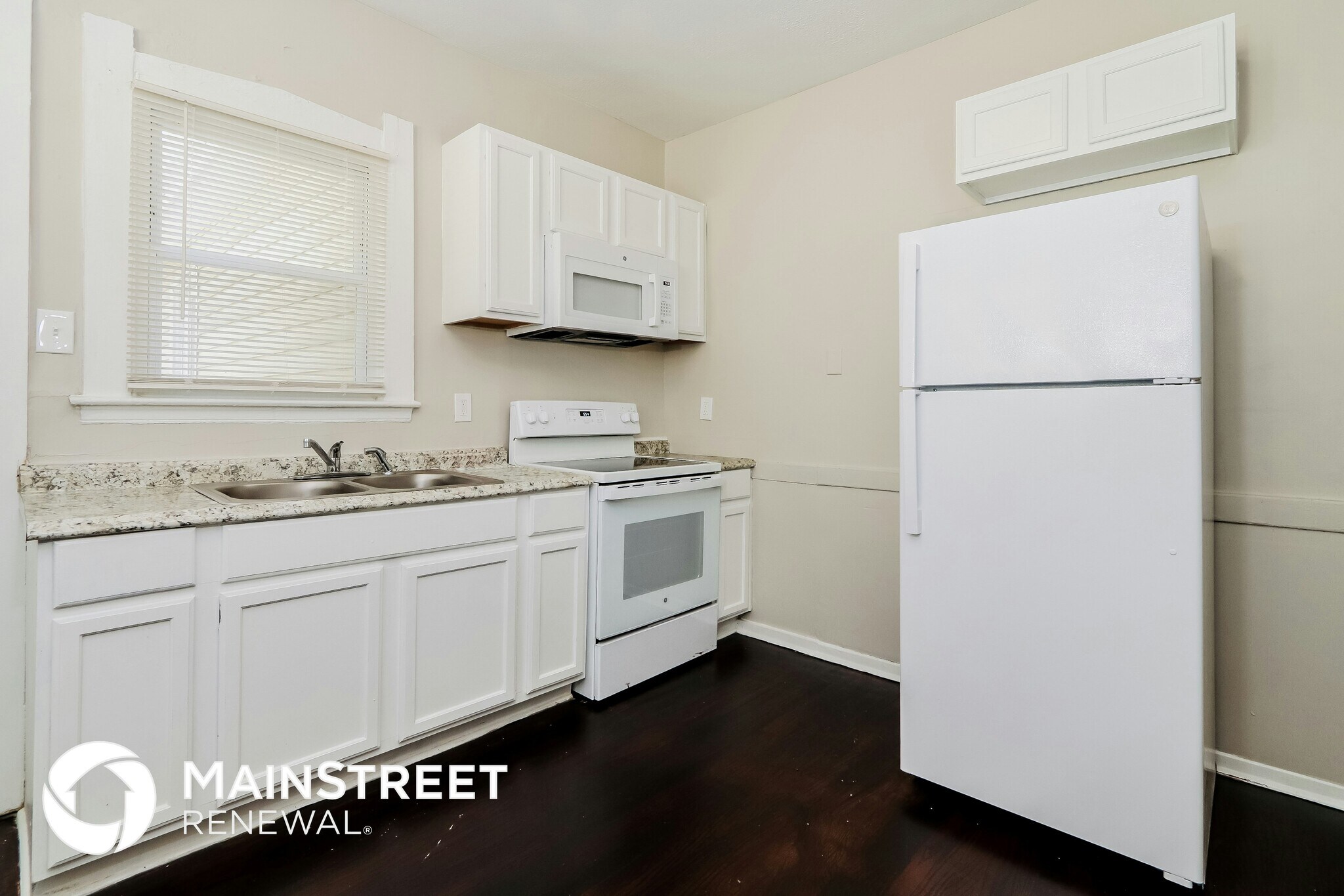 Building Photo - 3710 Vermont Ave