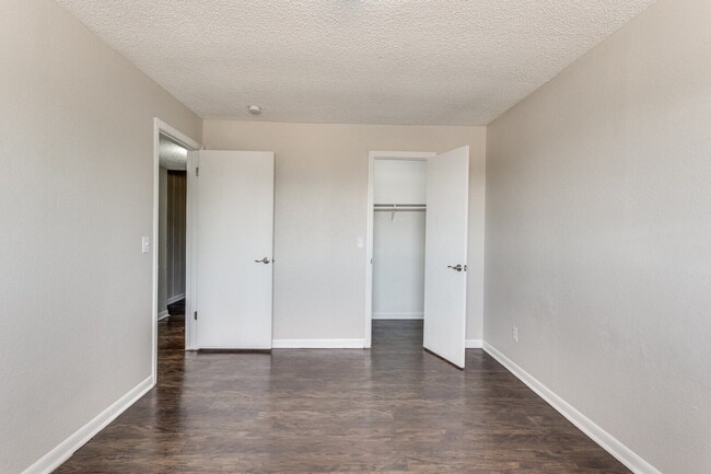 Building Photo - Best Value 2BR in Moore - Up to $1000 Move in Special!