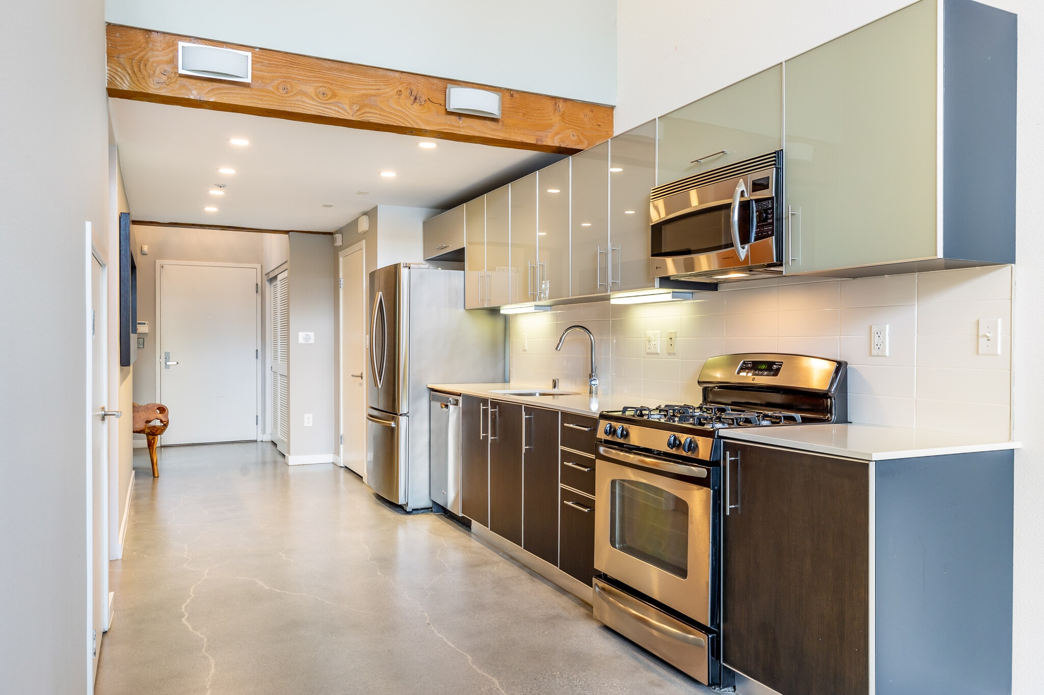 Building Photo - 4215 Glencoe Ave