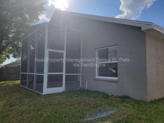 Building Photo - 1314 Avonwood Ct