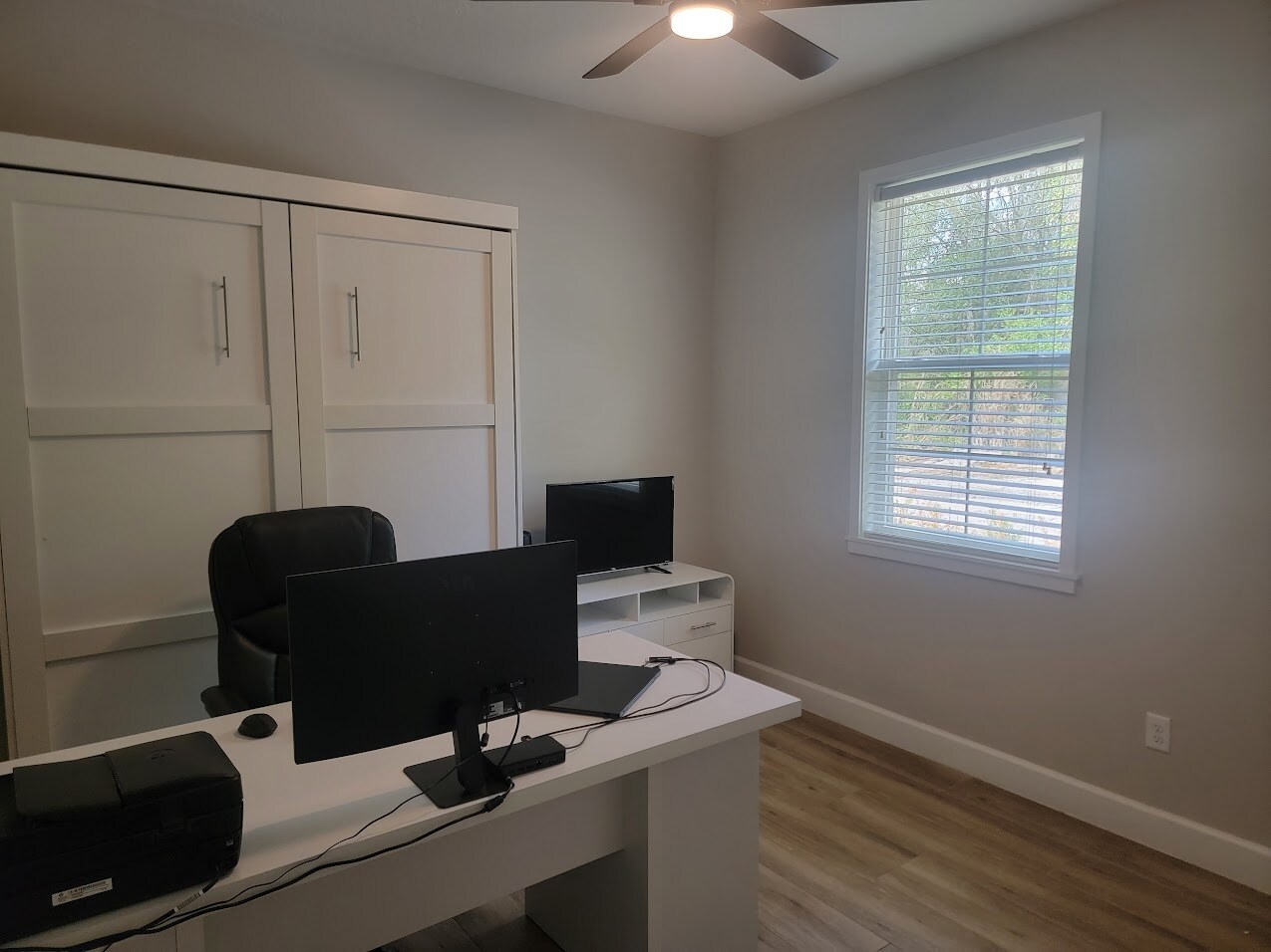 Building Photo - 369 N Lake Jessup Ave