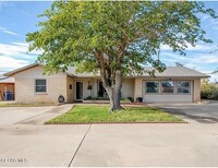 Building Photo - 9940 Lockerbie Ave