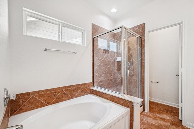 Building Photo - Alamo Ranch Gated Community