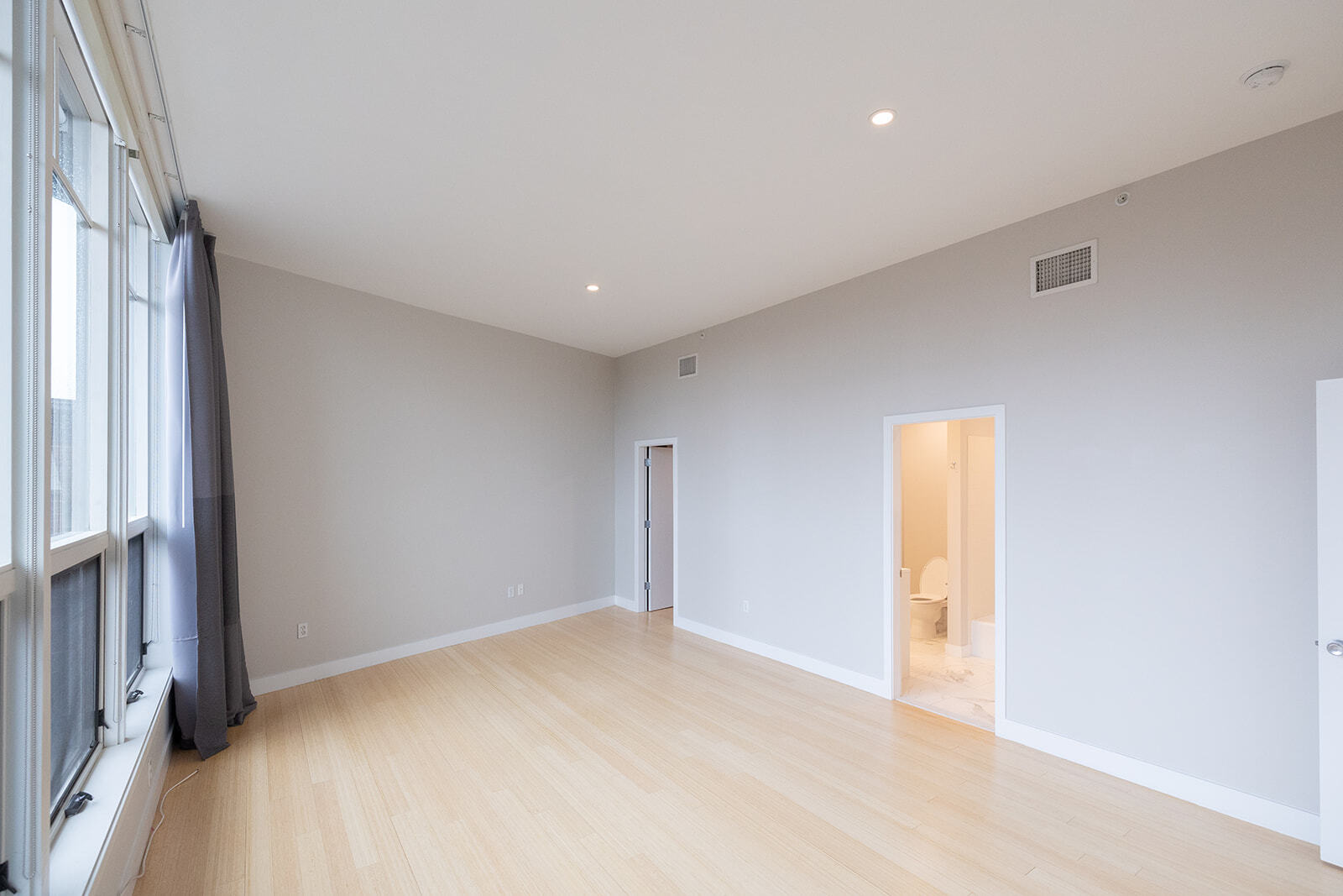 Building Photo - 450 Harrison Ave