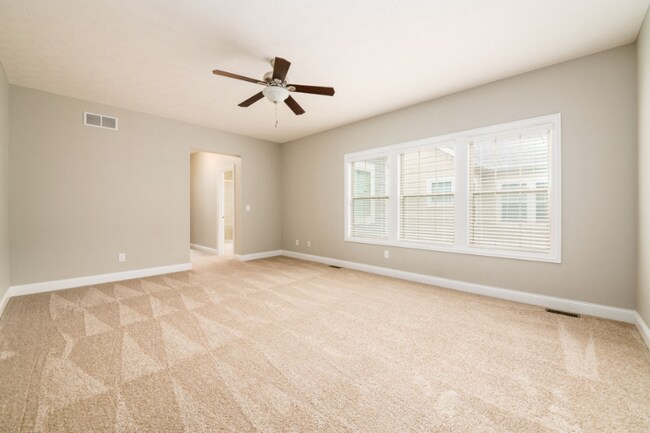 Building Photo - 4184 Hobbs Landing Dr W