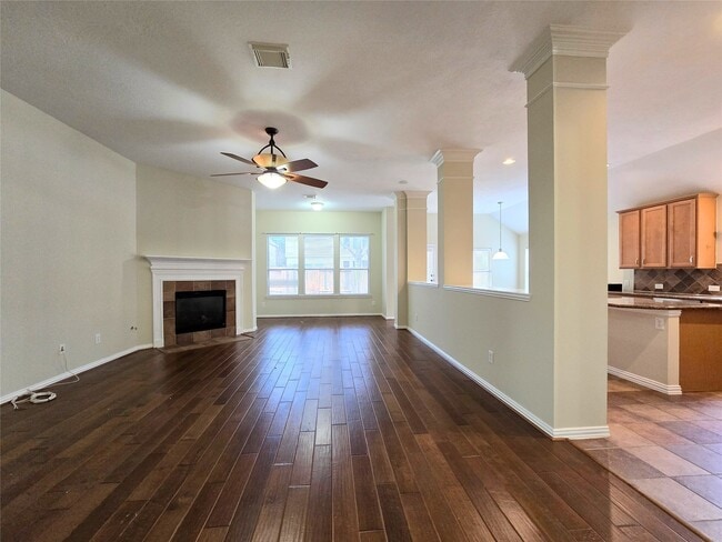 Building Photo - 31323 Trinity Park Ln