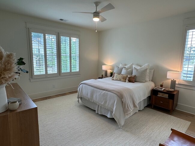 Building Photo - 174 Brailsford St