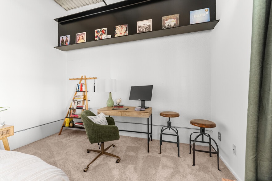 Building Photo - 195 Arizona Ave NE