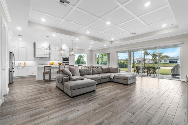 Building Photo - 12272 Waterstone Cir
