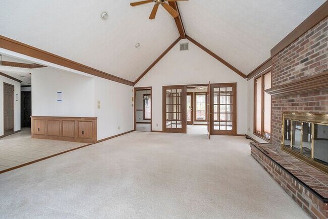 Building Photo - Beautiful Wooded Lot