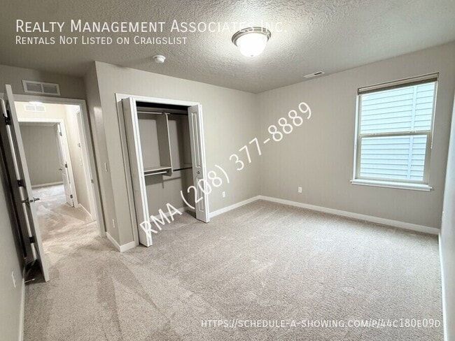 Building Photo - 1898 N Chandra Way