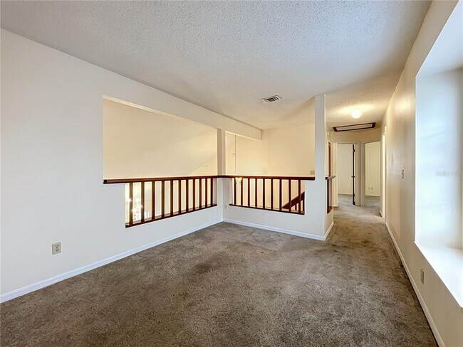 Building Photo - 4119 Waterview Loop