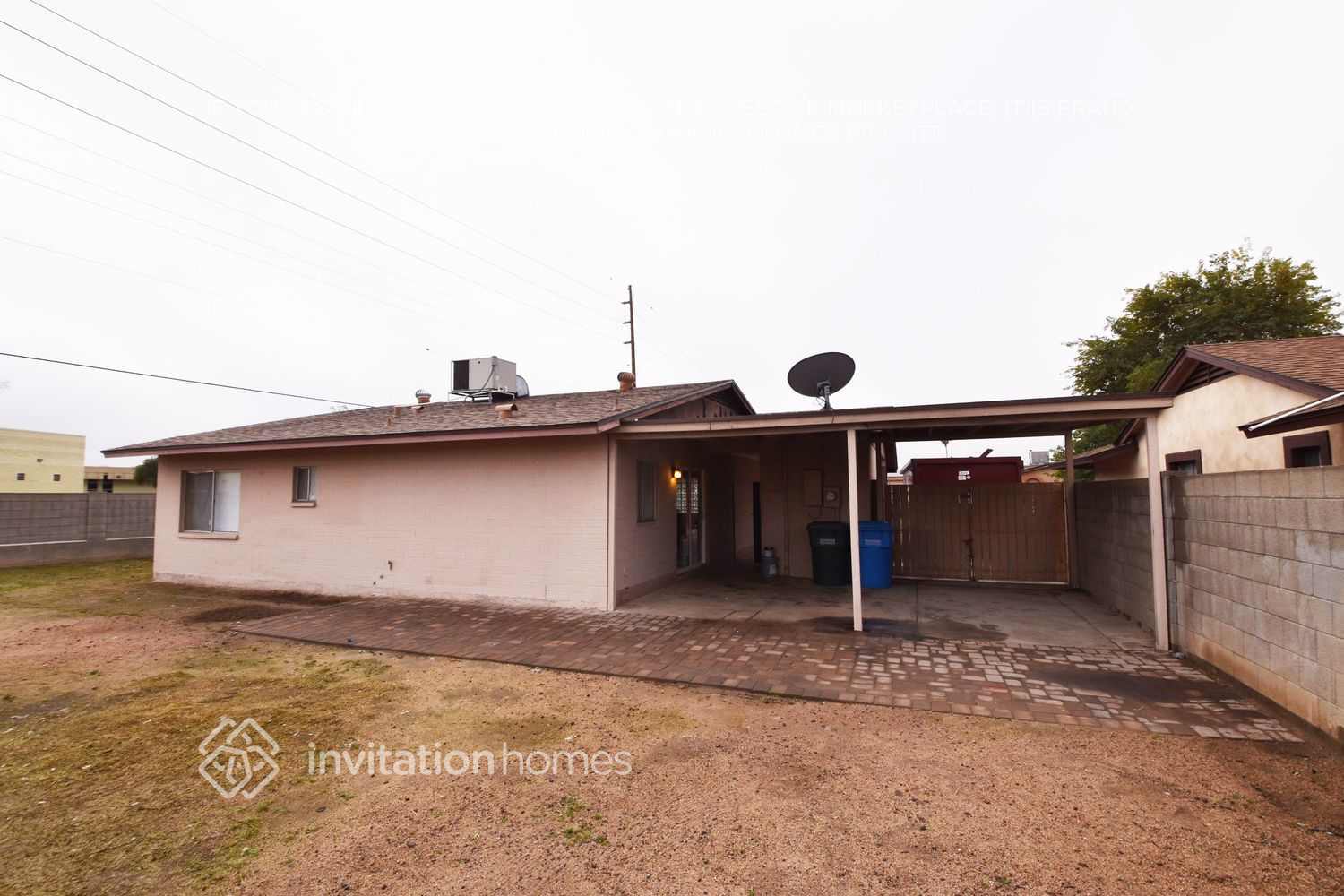 Building Photo - 5902 W Mitchell Dr