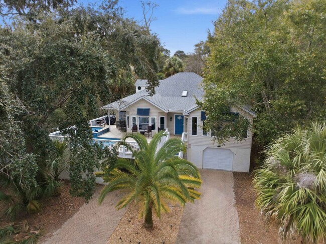 Building Photo - 6 Ibis St