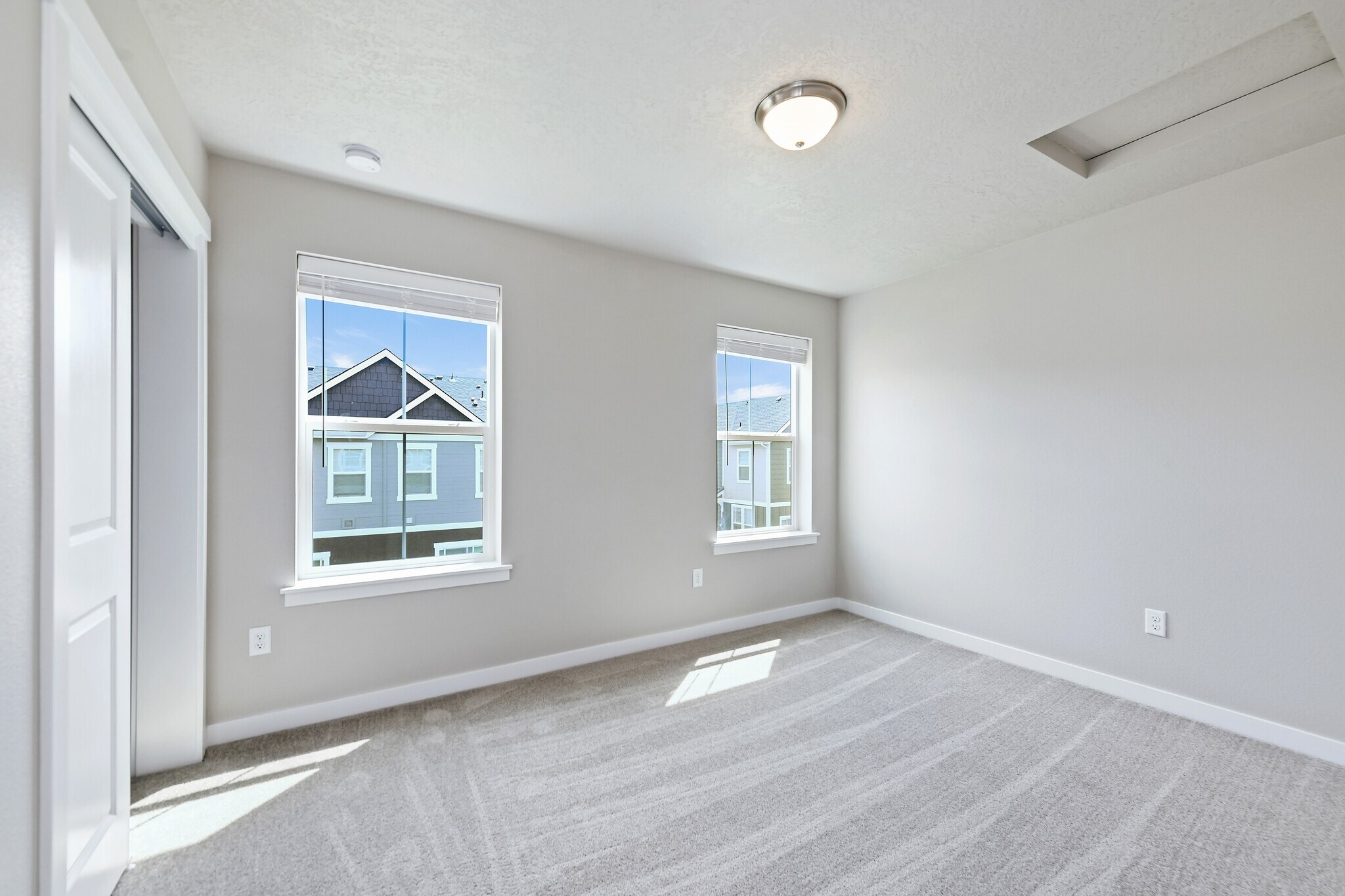 Building Photo - 10717 W Brownstone Ln