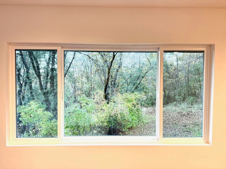 Upstairs view of yard - 13642 Brooks Rd