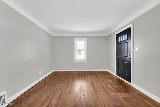 Building Photo - 20570 Morris Ave