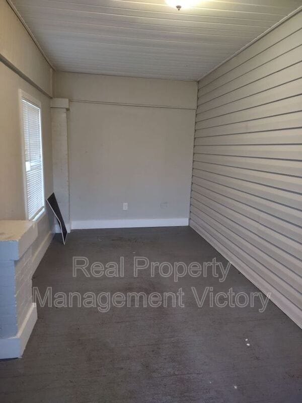 Building Photo - 1705 52nd St N