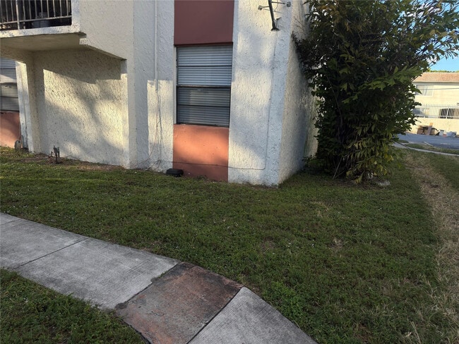 Building Photo - 1794 NW 55th Ave