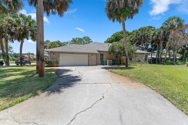 Building Photo - 7922 Timberlake Dr
