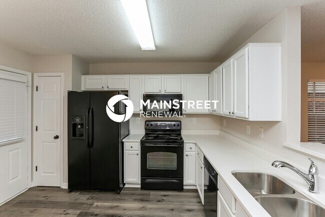 Building Photo - 3 Bedroom Pet-Friendly Home in Cordova, TN with Main Street Renewal